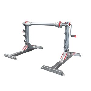 Image du RUNPOLIFTER-4500, dispositif repliable de levage de tourets à câbles, capable de soulever des tourets jusqu'à 1600 mm de diamètre et 4 500 kg. Léger et stable, avec deux vitesses de levage, une broche autobloquante, et un arbre de touret équipé de paliers lisses pour un roulement fluide. Cônes de centrage avec fermeture rapide pour fixer rapidement le touret.